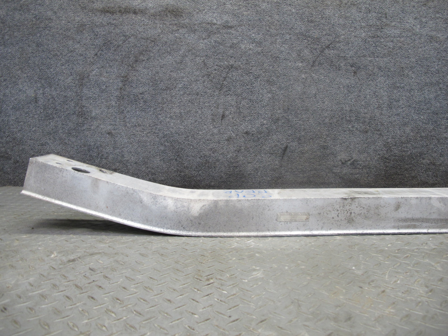 02-10 Lexus Z40 SC430 Rear Bumper Reinforcement Impact Bar OEM