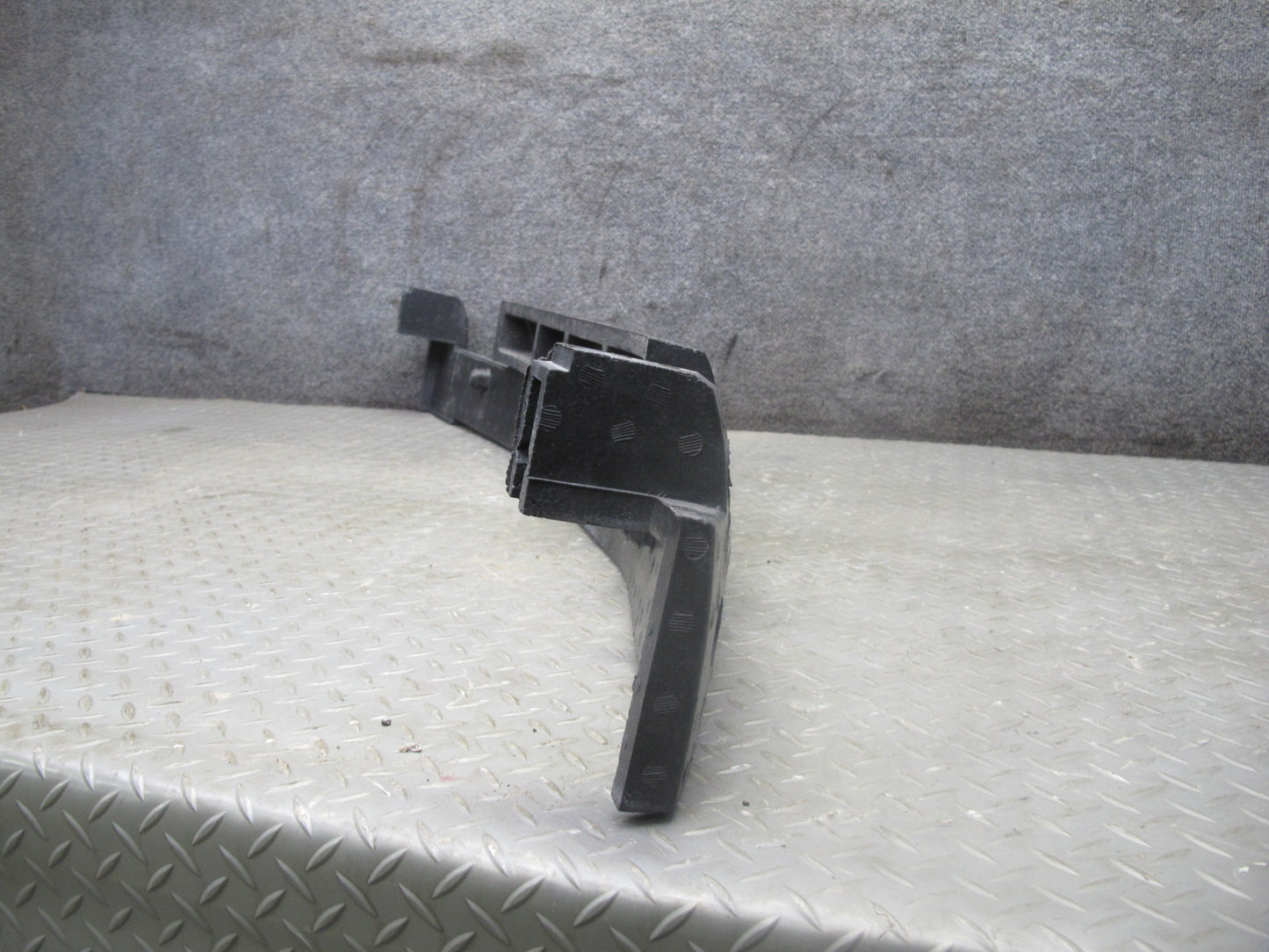 04-08 Nissan 350Z Converetible Front Bumper Impact Reinforcement Bar w Foam OEM