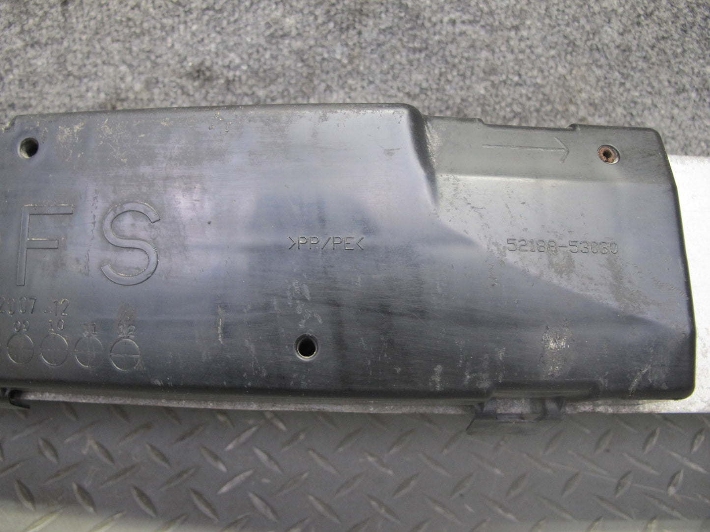 08-09 Lexus USE20L Is-f Rear Bumper Reinforcement w Left Right Bracket Assy OEM