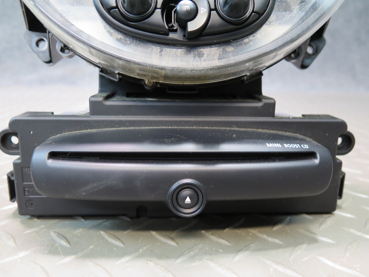 11-15 Mini Cooper R57 Convertible Speedometer w Radio CD Player Receiver OEM