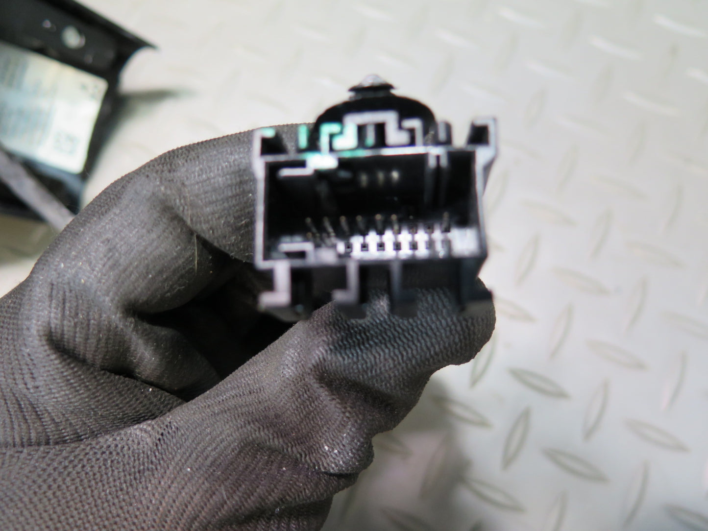 09-15 Mini Cooper S R57 Convertible Tachometer Gauge Revolution Counter OEM