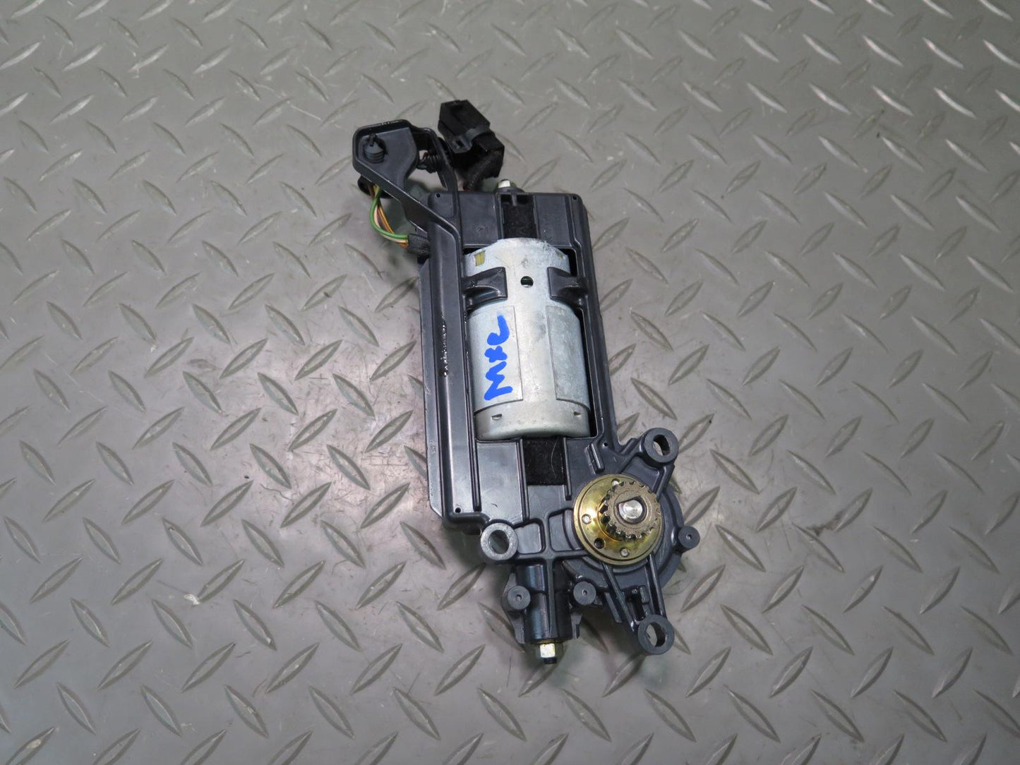 09-15 Mini Cooper R57 Convertible ASD Folding Sliding Roof Motor Drive Unit OEM