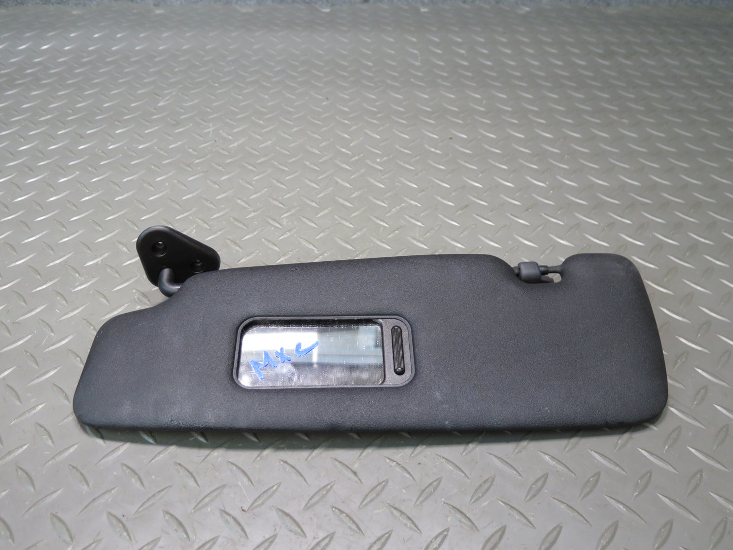 09-15 Mini Cooper R57 Convertible Set of 2 Front Left & Right Sun Visor OEM