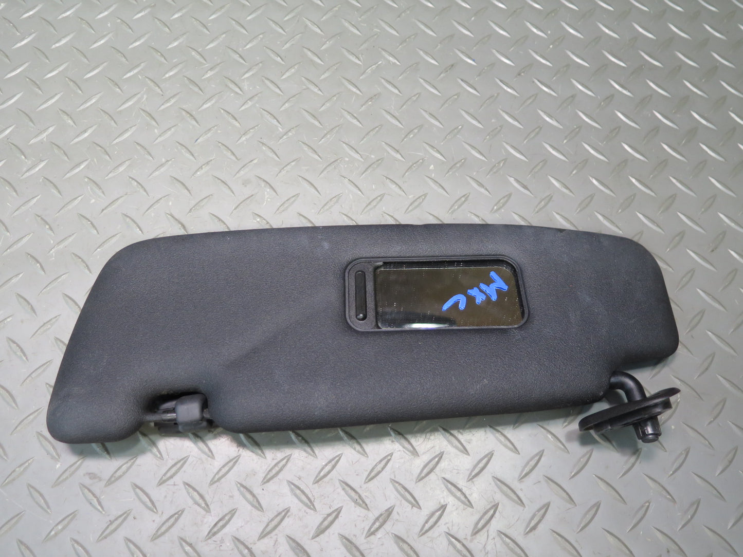 09-15 Mini Cooper R57 Convertible Set of 2 Front Left & Right Sun Visor OEM