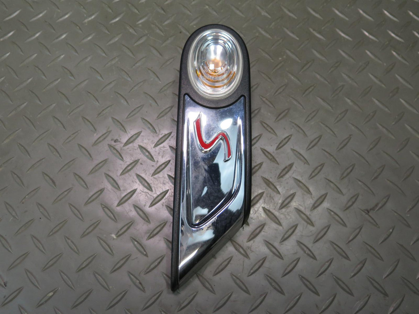 07-13 Mini Cooper S R55 R56 R57 Set of 2 Front Fender Turn Signal Light Lamp OEM