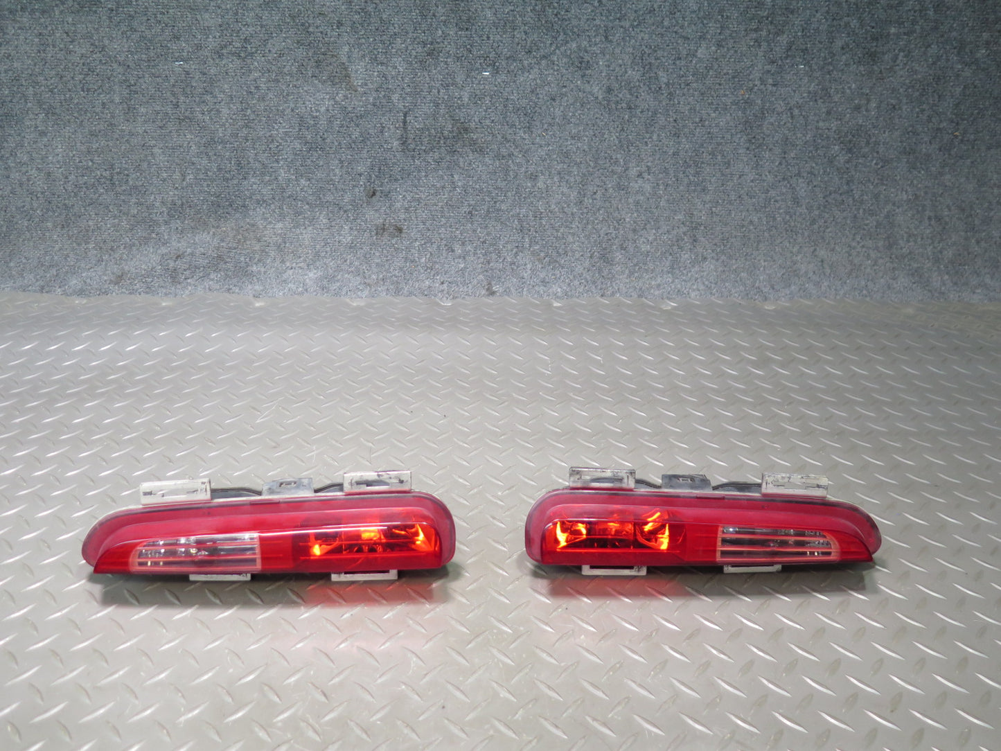 11-13 Mini Cooper S R56 R57 R58 R59 Set of 2 Rear Bumper Backup Light Lamp OEM