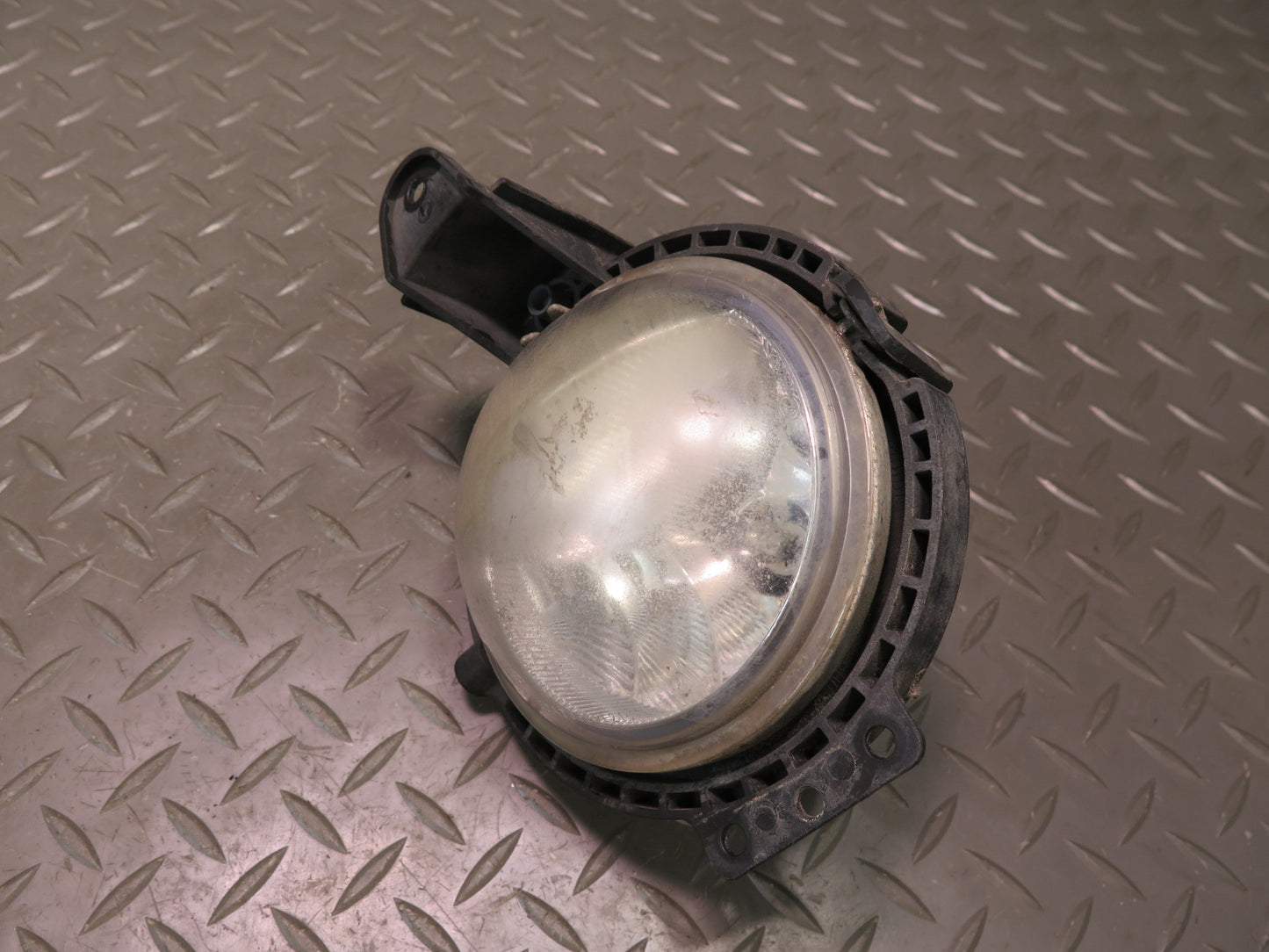 07-13 Mini Cooper R55 R56 R57 R58 R59 Set of 2 Fog Driving Light Lamp OEM