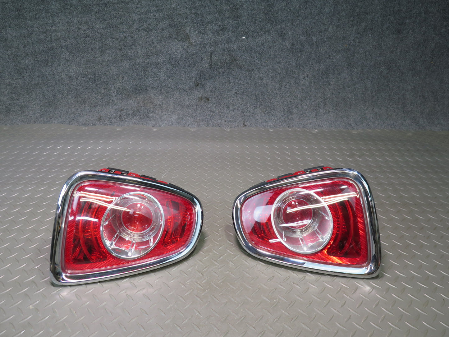 11-13 Mini Cooper R56 R57 R58 R59 Set of 2 Rear Left & Right Tail Light Lamp OEM