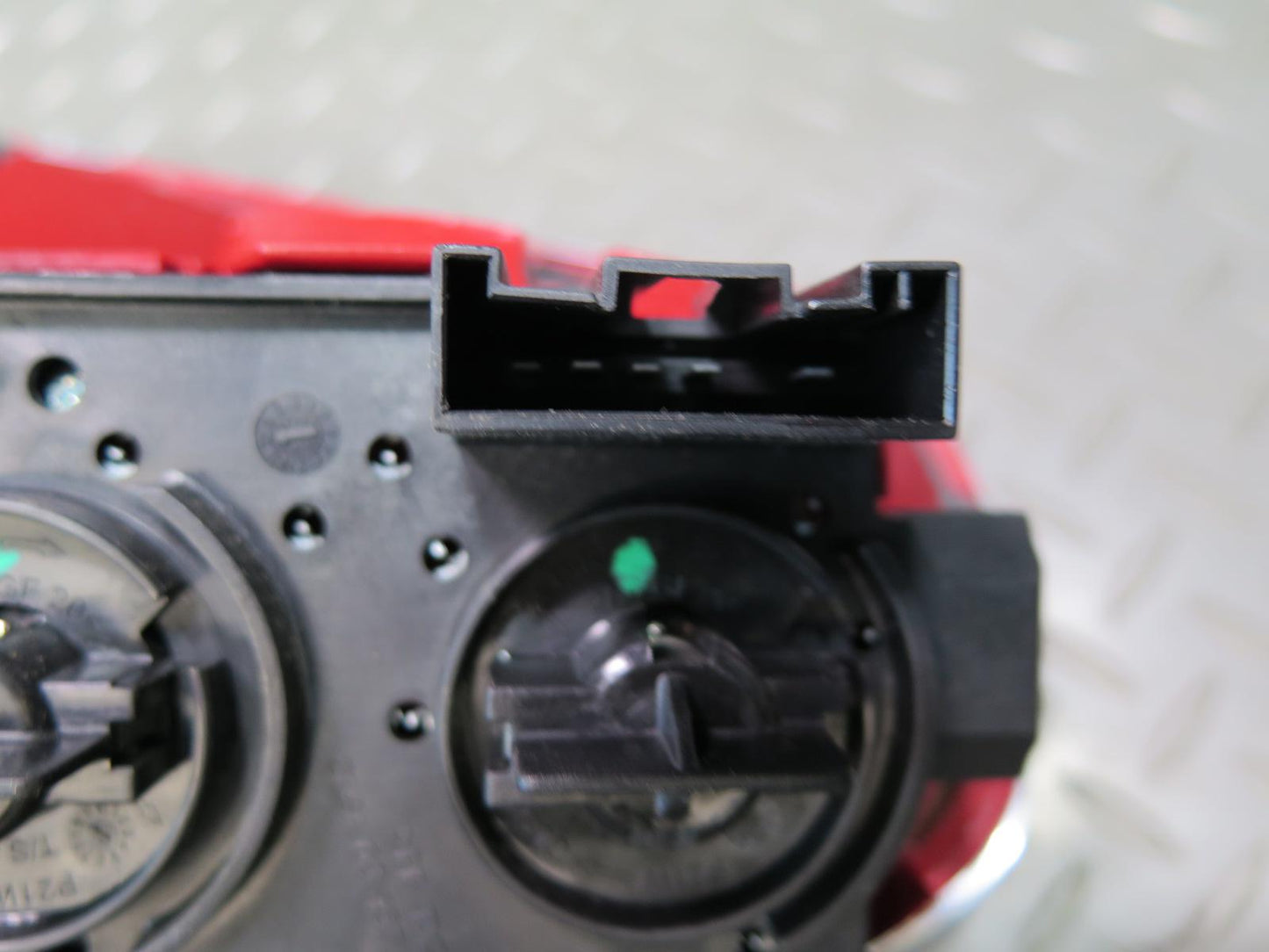 11-13 Mini Cooper R56 R57 R58 R59 Set of 2 Rear Left & Right Tail Light Lamp OEM