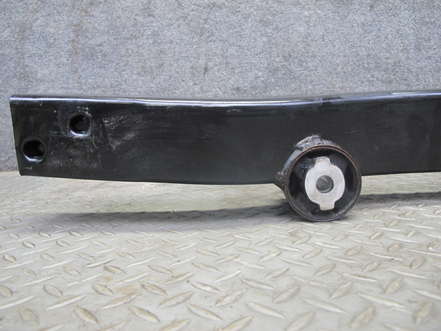 06-09 Pontiac Solstice Rear Differential Crossmember Support Bar 20K Miles OEM