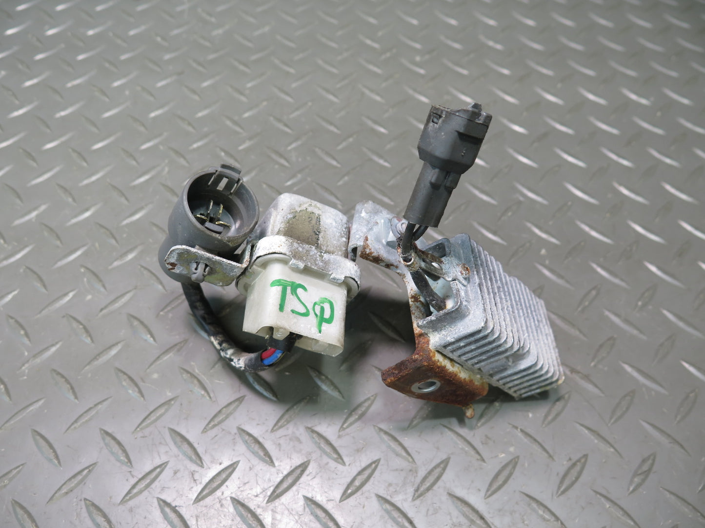 86-91 Toyota Supra MA70L MK3 Fuel Pump Relay w Resistor OEM