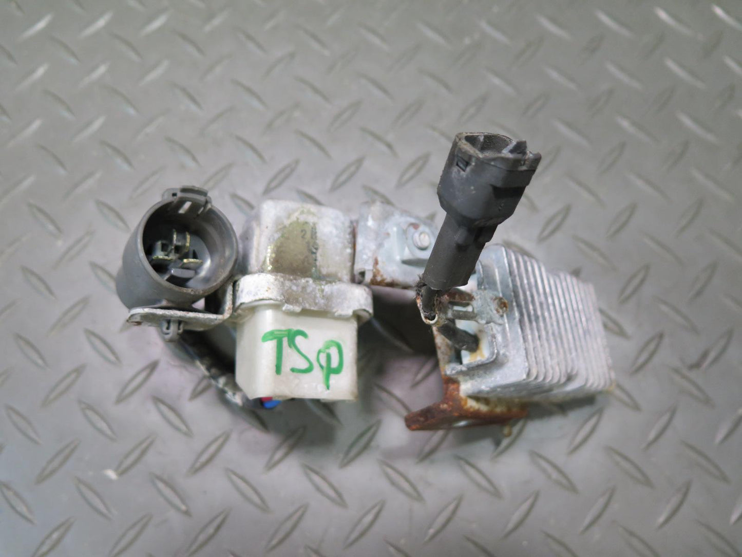 86-91 Toyota Supra MA70L MK3 Fuel Pump Relay w Resistor OEM