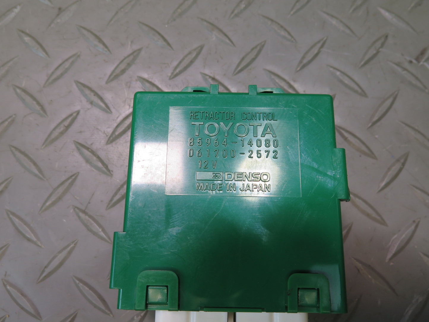 89-92 Toyota Supra MK3 Headlight Retractor Relay Module 85964-14080 OEM