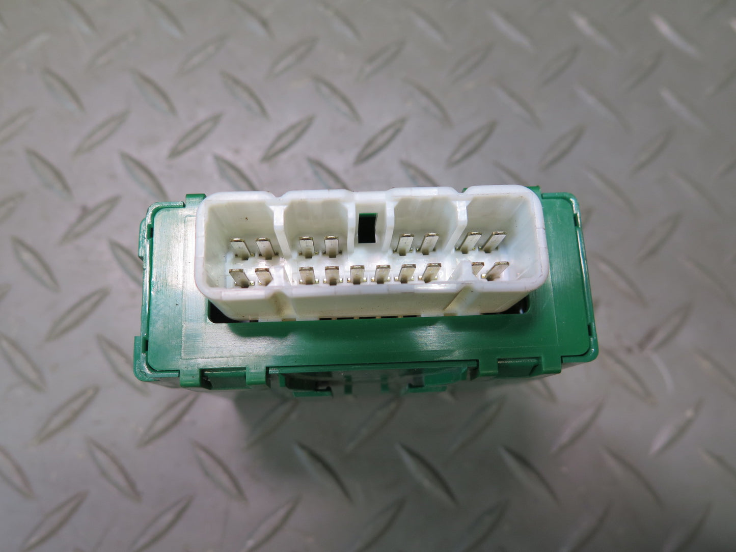 89-92 Toyota Supra MK3 Headlight Retractor Relay Module 85964-14080 OEM