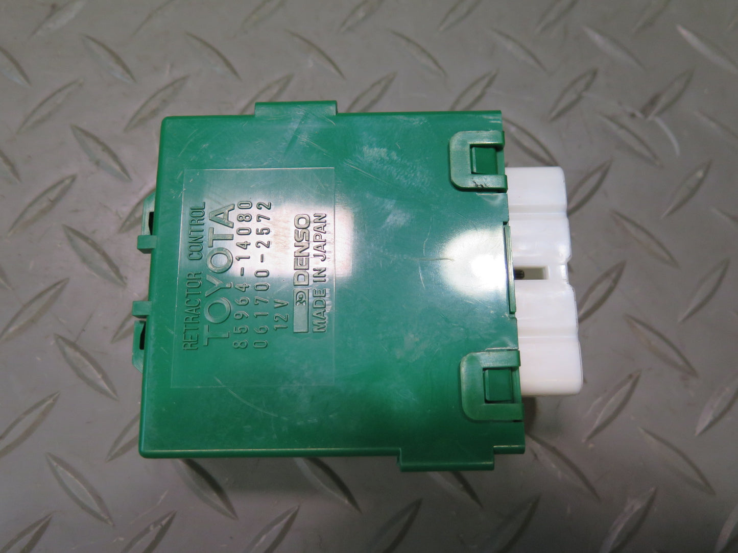 89-92 Toyota Supra MK3 Headlight Retractor Relay Module 85964-14080 OEM