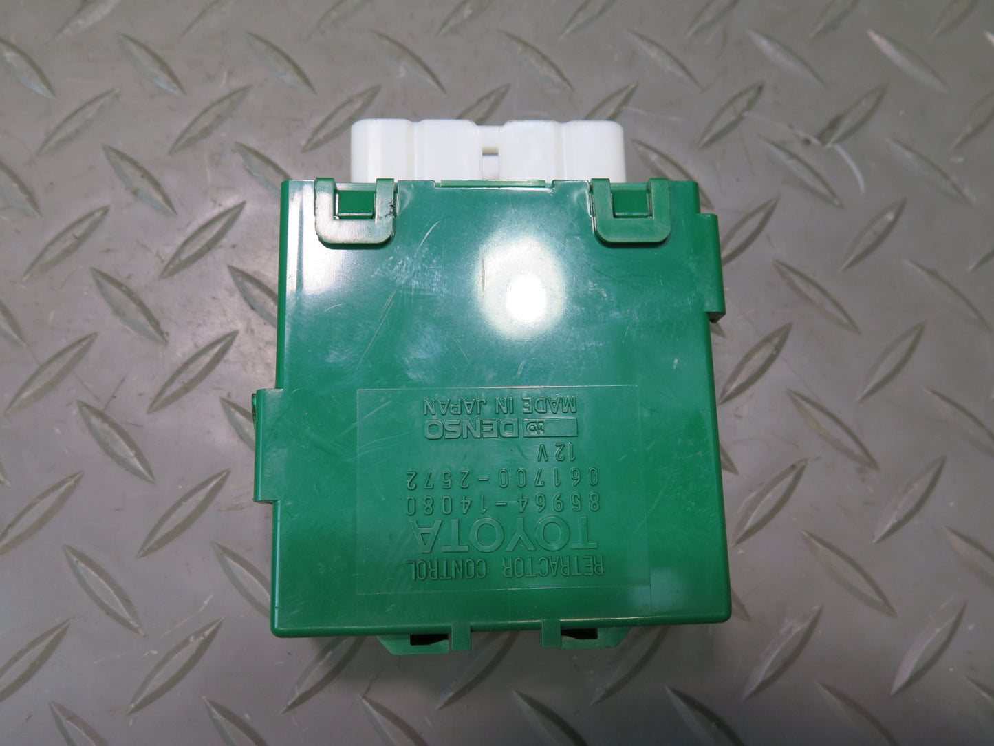 89-92 Toyota Supra MK3 Headlight Retractor Relay Module 85964-14080 OEM