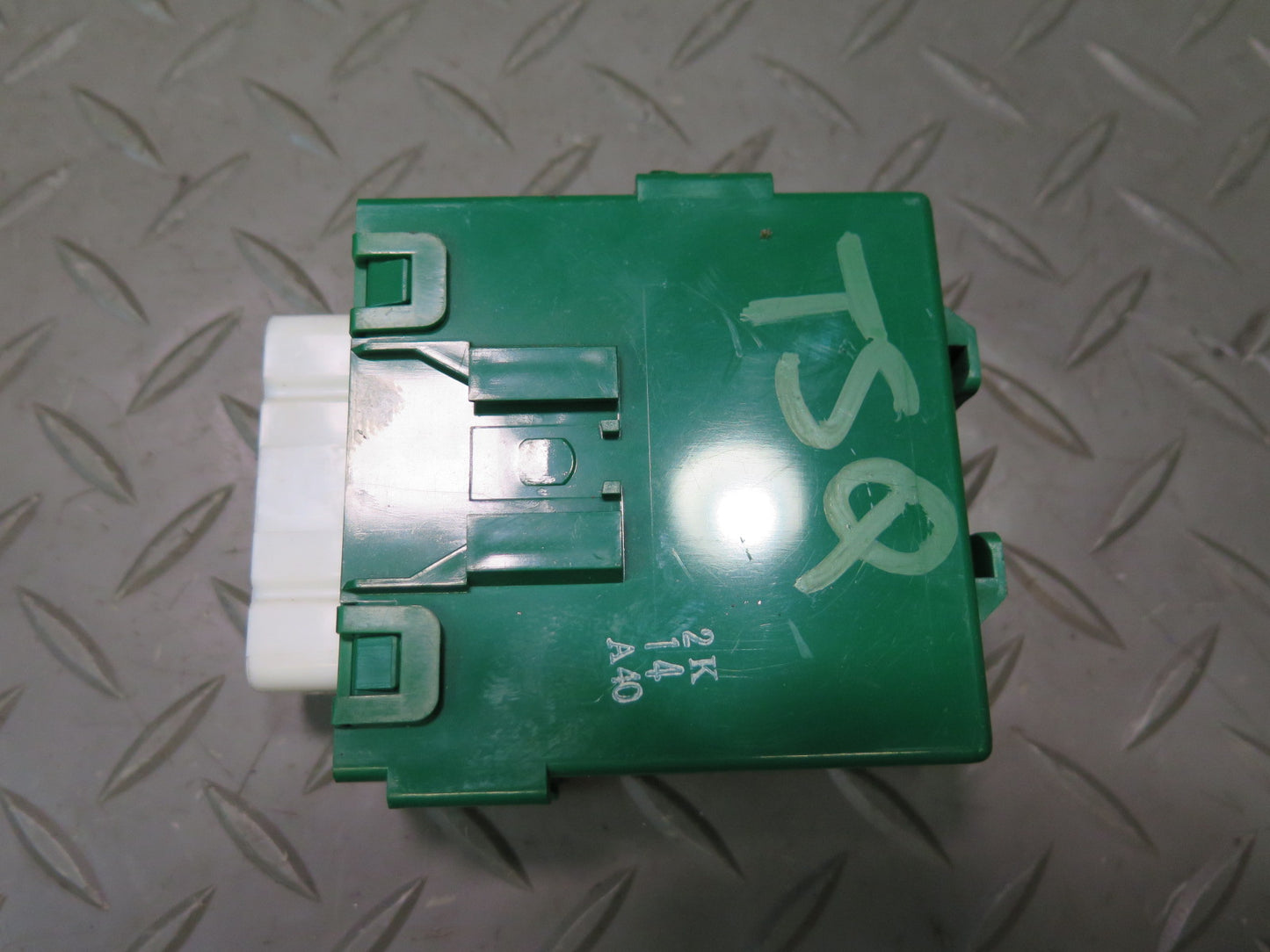 89-92 Toyota Supra MK3 Headlight Retractor Relay Module 85964-14080 OEM
