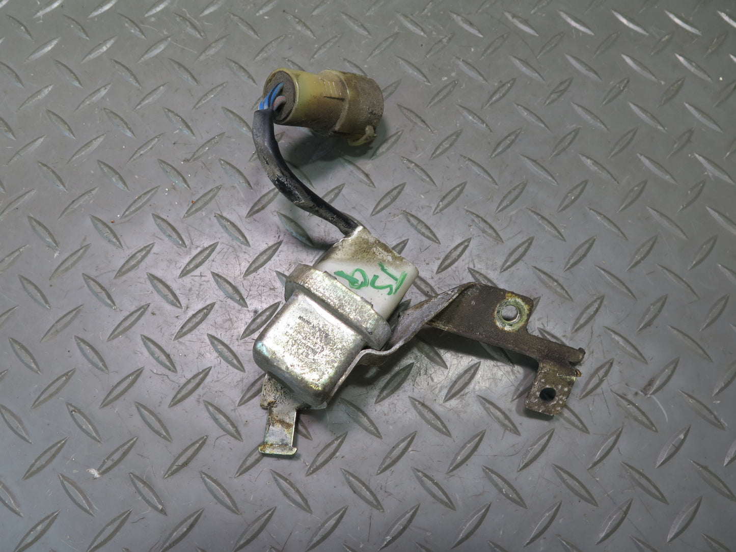 86-92 Toyota Supra MK3 Headlight Lamp Relay Module OEM