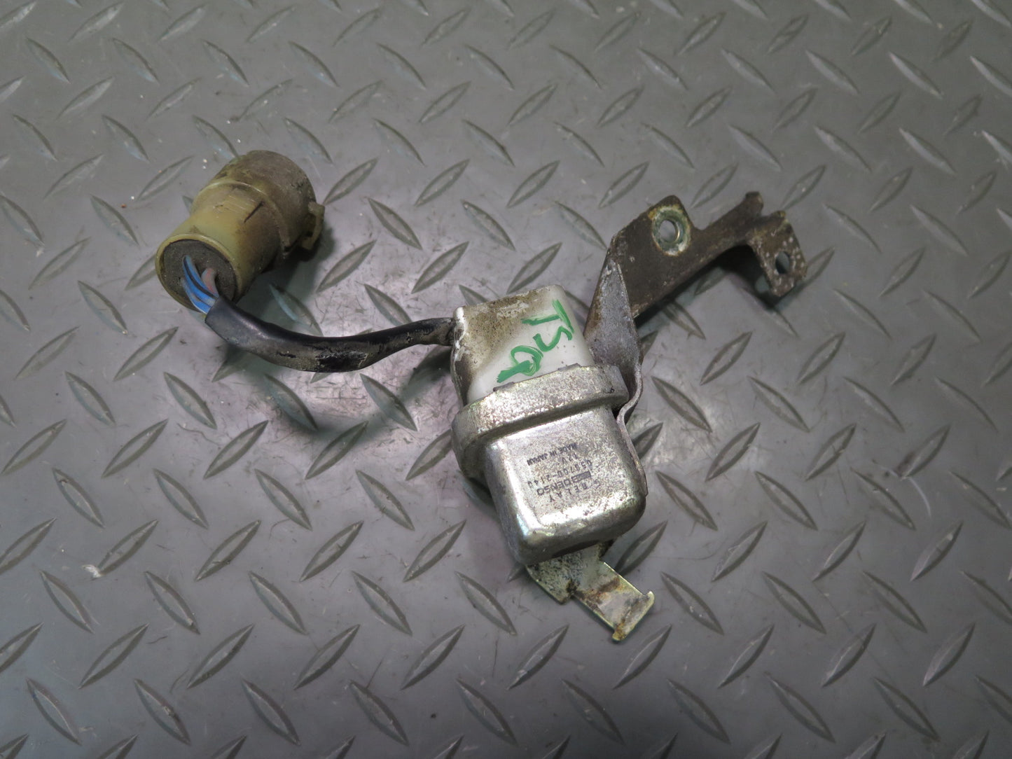 86-92 Toyota Supra MK3 Headlight Lamp Relay Module OEM