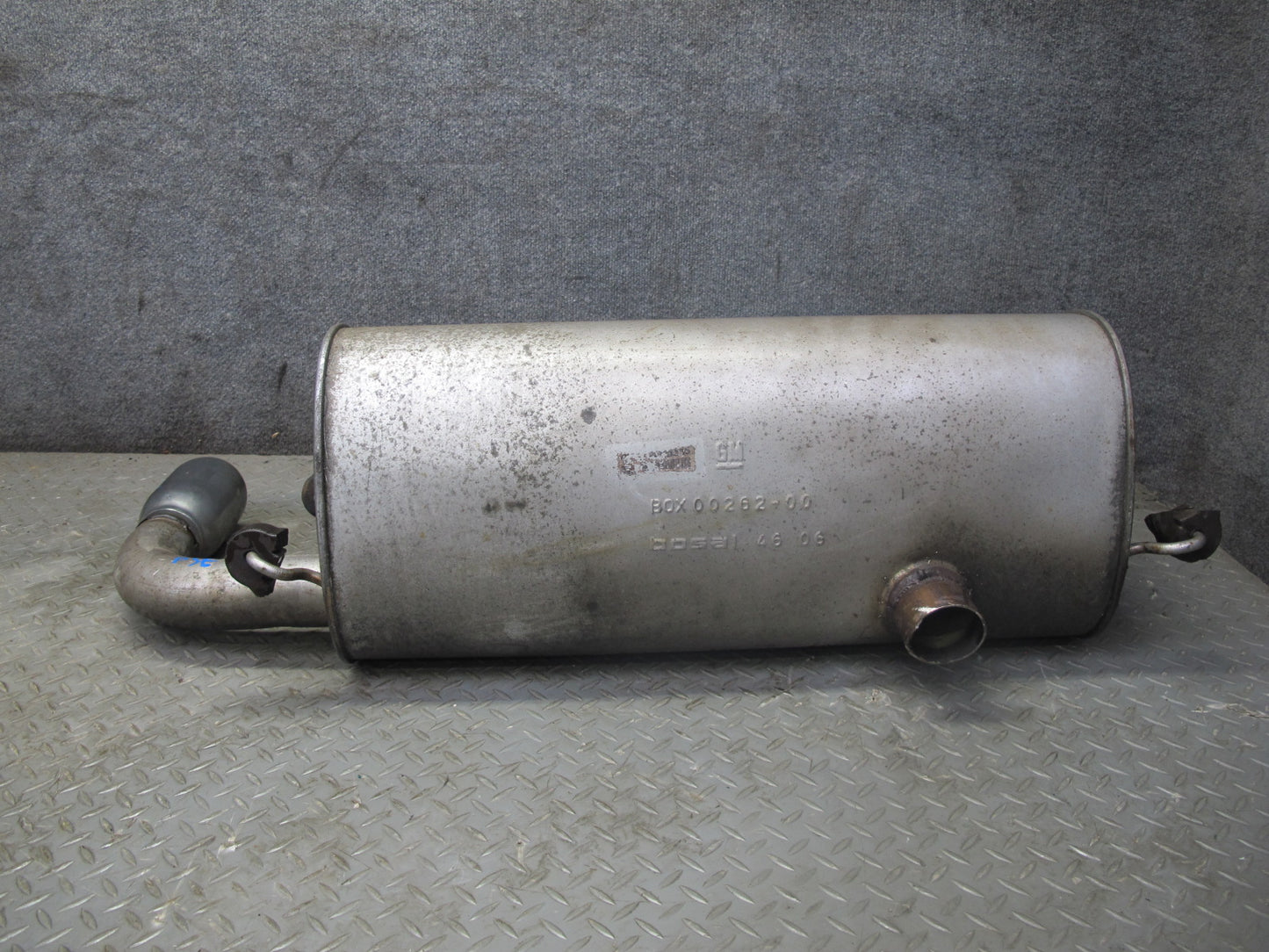 06-09 Pontiac Solstice 2.4L A/T Rear Exhaust Muffler w Tip 20K Miles OEM