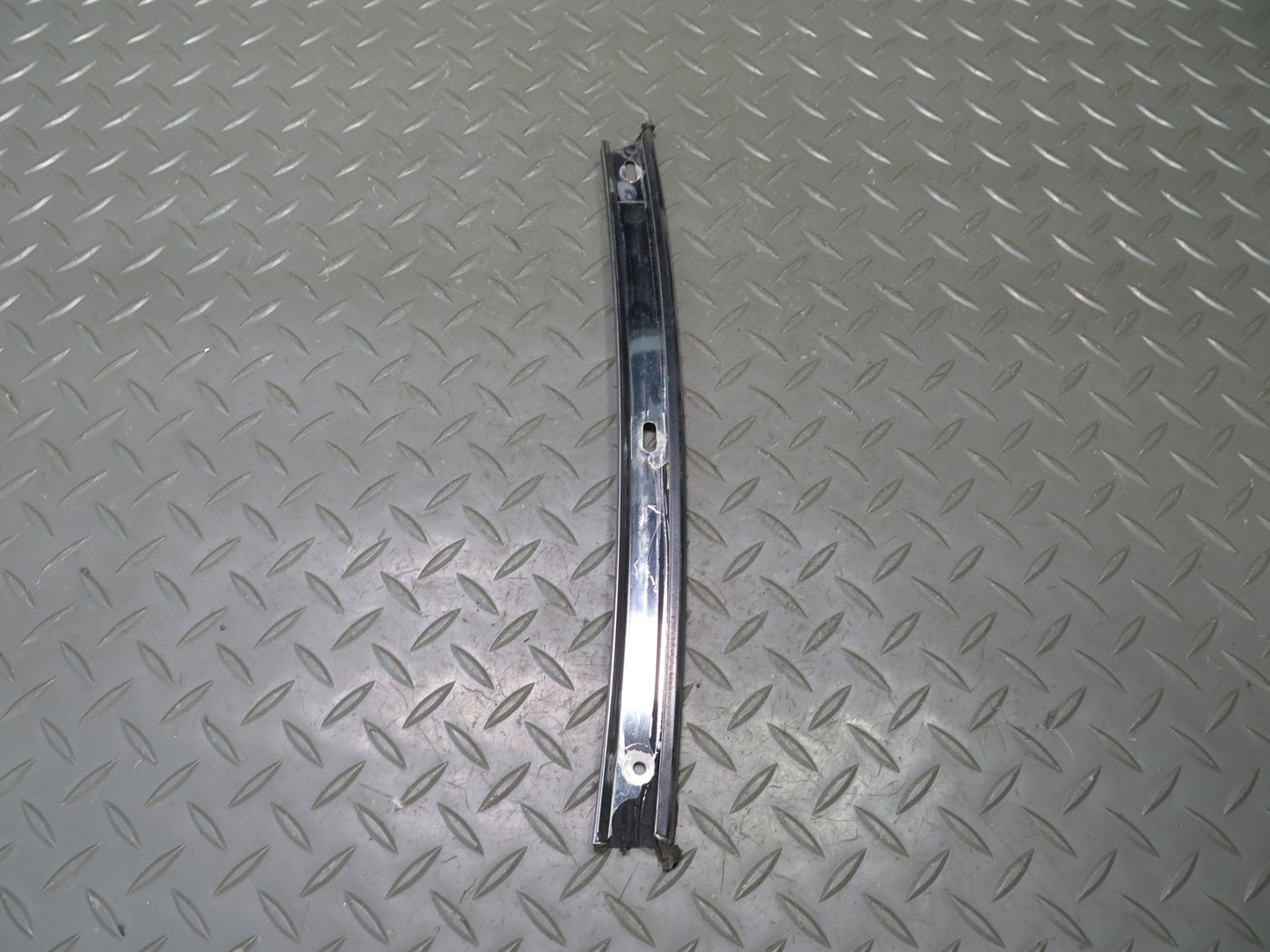 87-92 Toyota Supra MA70L Rear Left & Right Targa TOP Seal Mounting Bracket OEM