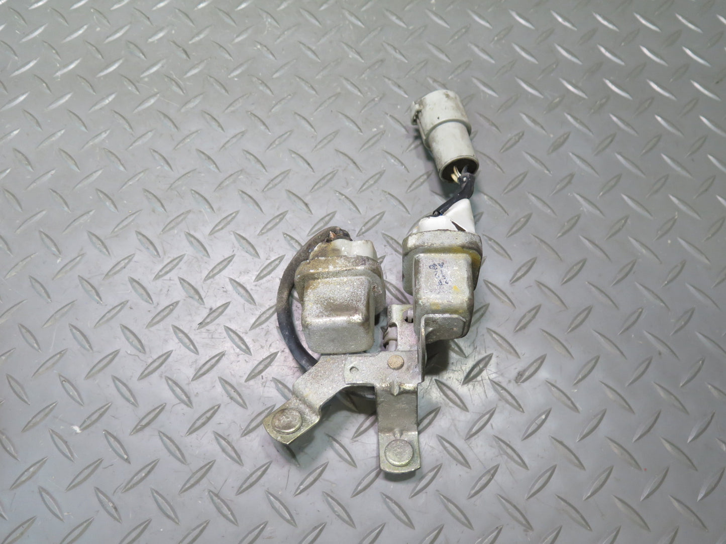 86-92 Toyota Supra MA70L Set of 2 A/C Fan Relay Module w Bracket OEM