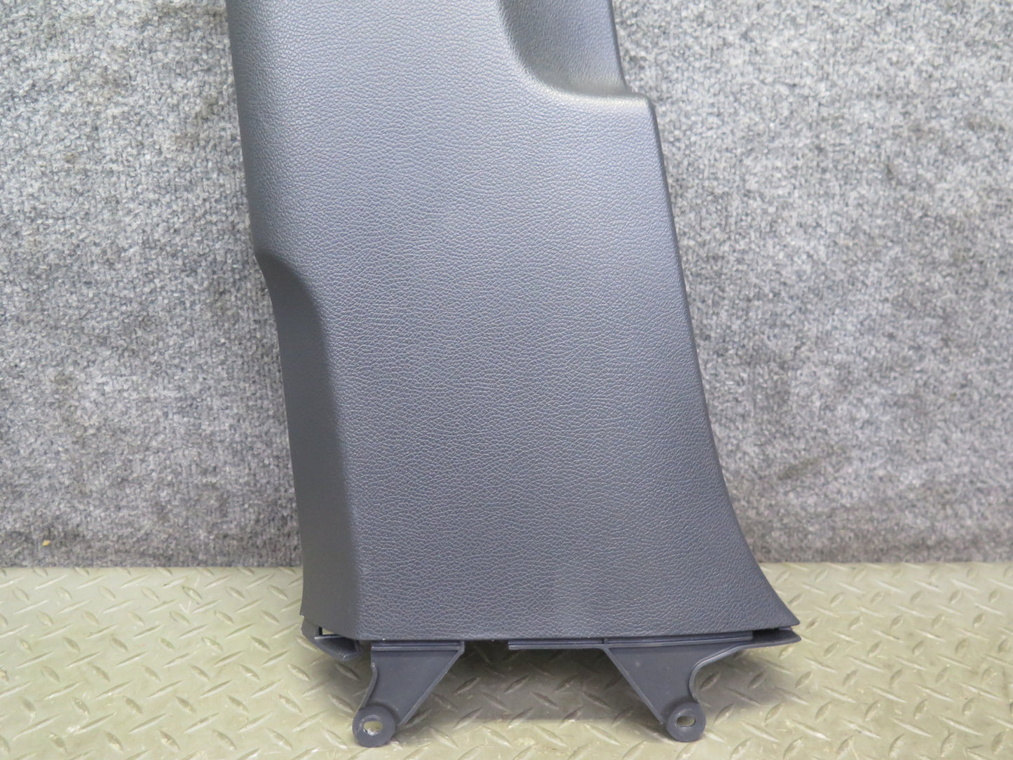10-14 VW Golf GTI R 4DOOR Left & Right Lower B Pillar Trim Cover Set Black OEM