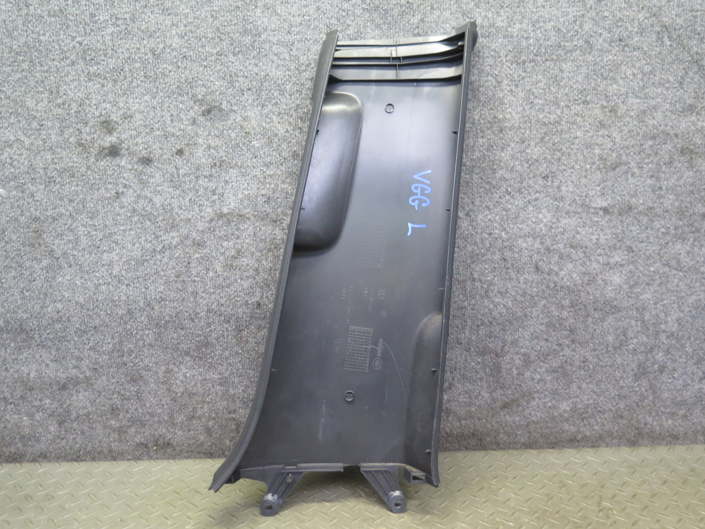 10-14 VW Golf GTI R 4DOOR Left & Right Lower B Pillar Trim Cover Set Black OEM