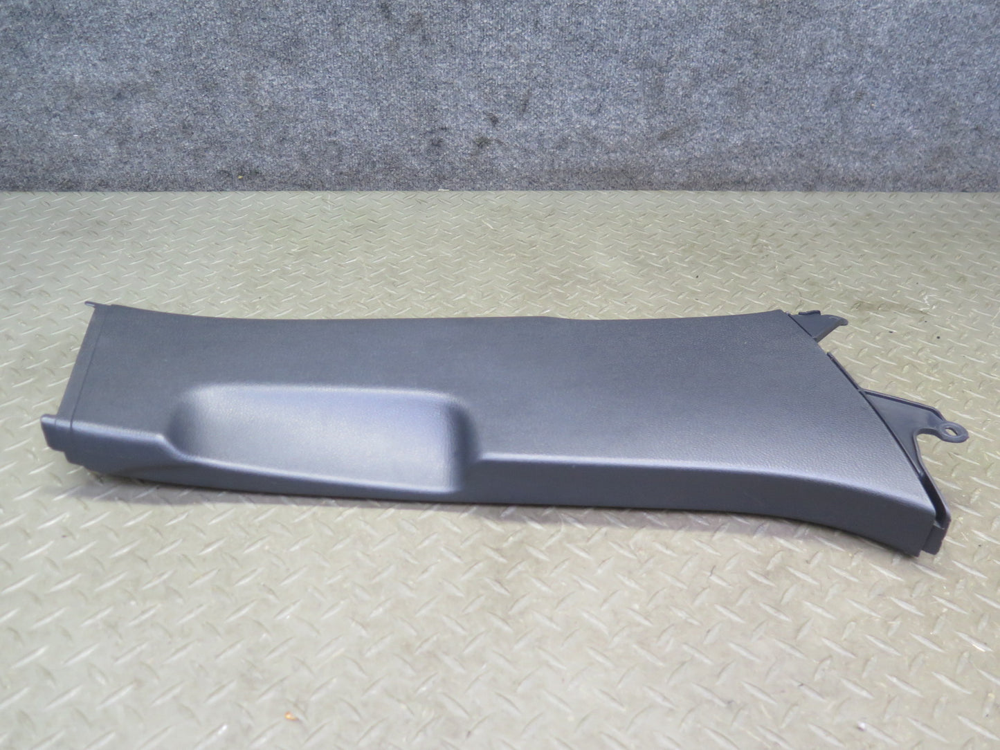 10-14 VW Golf GTI R 4DOOR Left & Right Lower B Pillar Trim Cover Set Black OEM