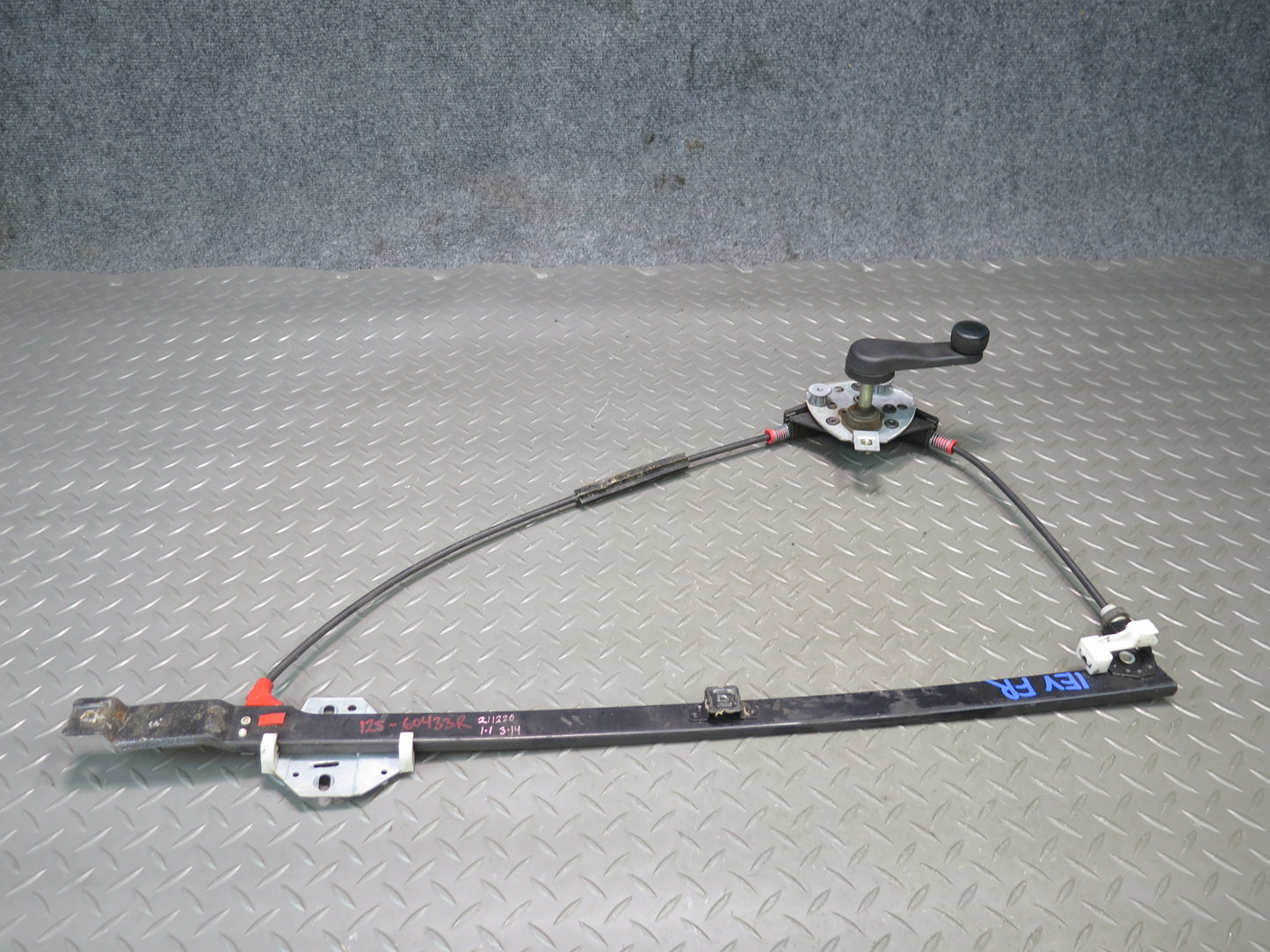 99-03 VW Eurovan T4 Front Right Door Manual Window Regulator w Handle OEM
