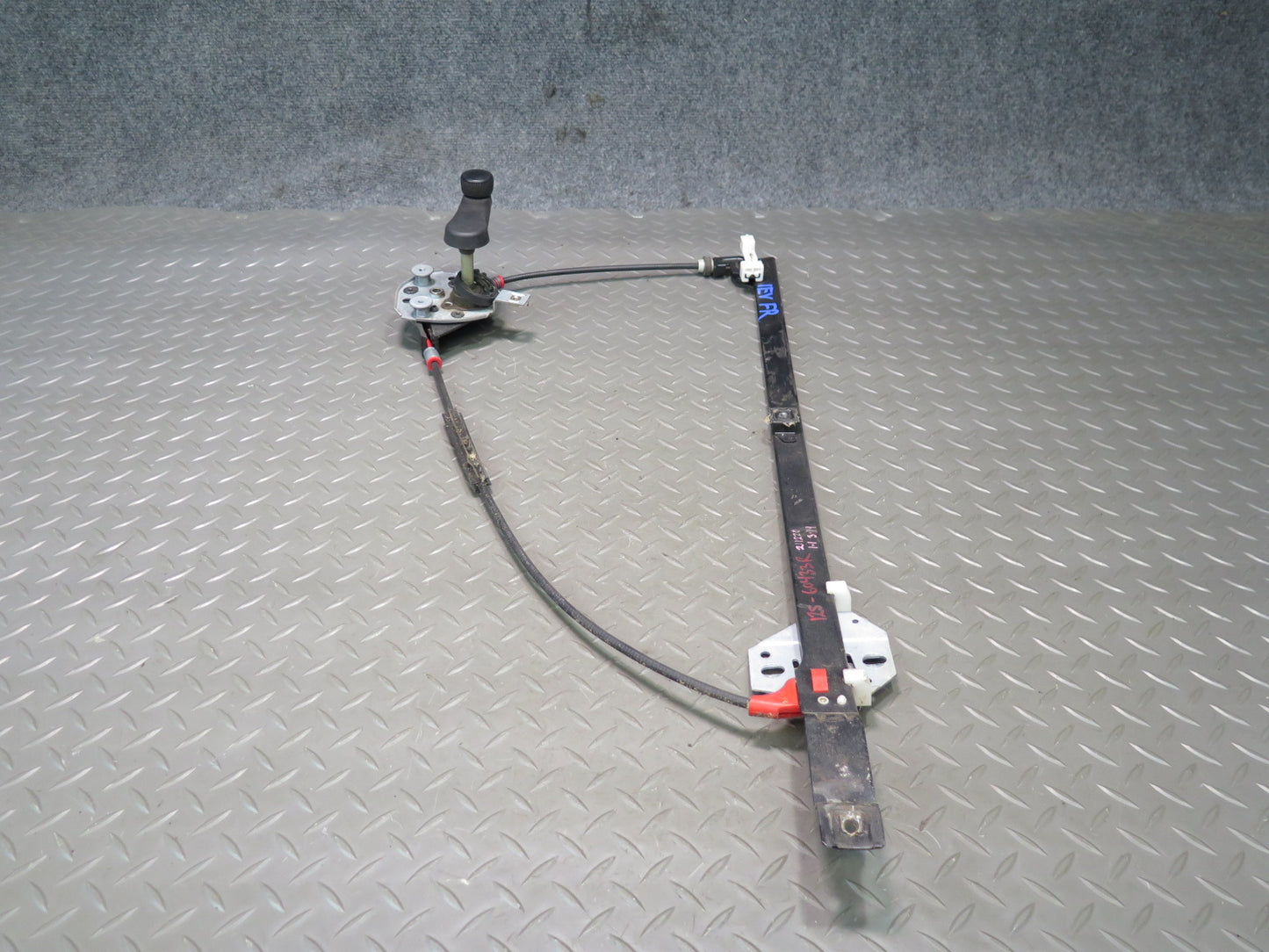99-03 VW Eurovan T4 Front Right Door Manual Window Regulator w Handle OEM