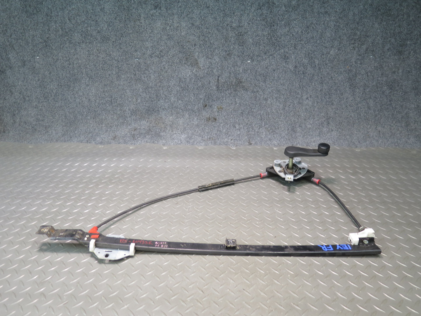 99-03 VW Eurovan T4 Front Right Door Manual Window Regulator w Handle OEM