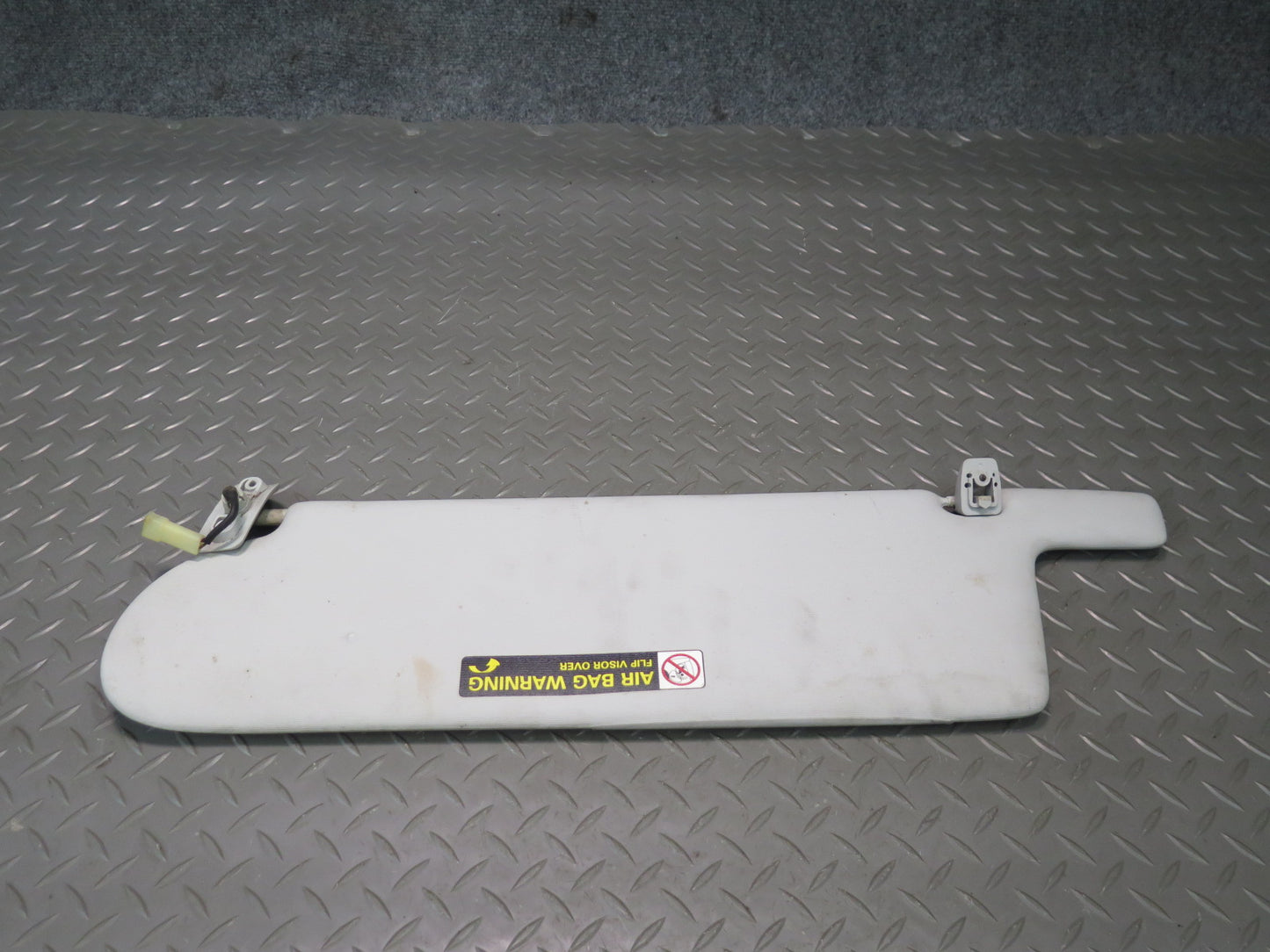 99-03 VW Eurovan T4 Set of 2 Front Left & Right Sun Visor OEM