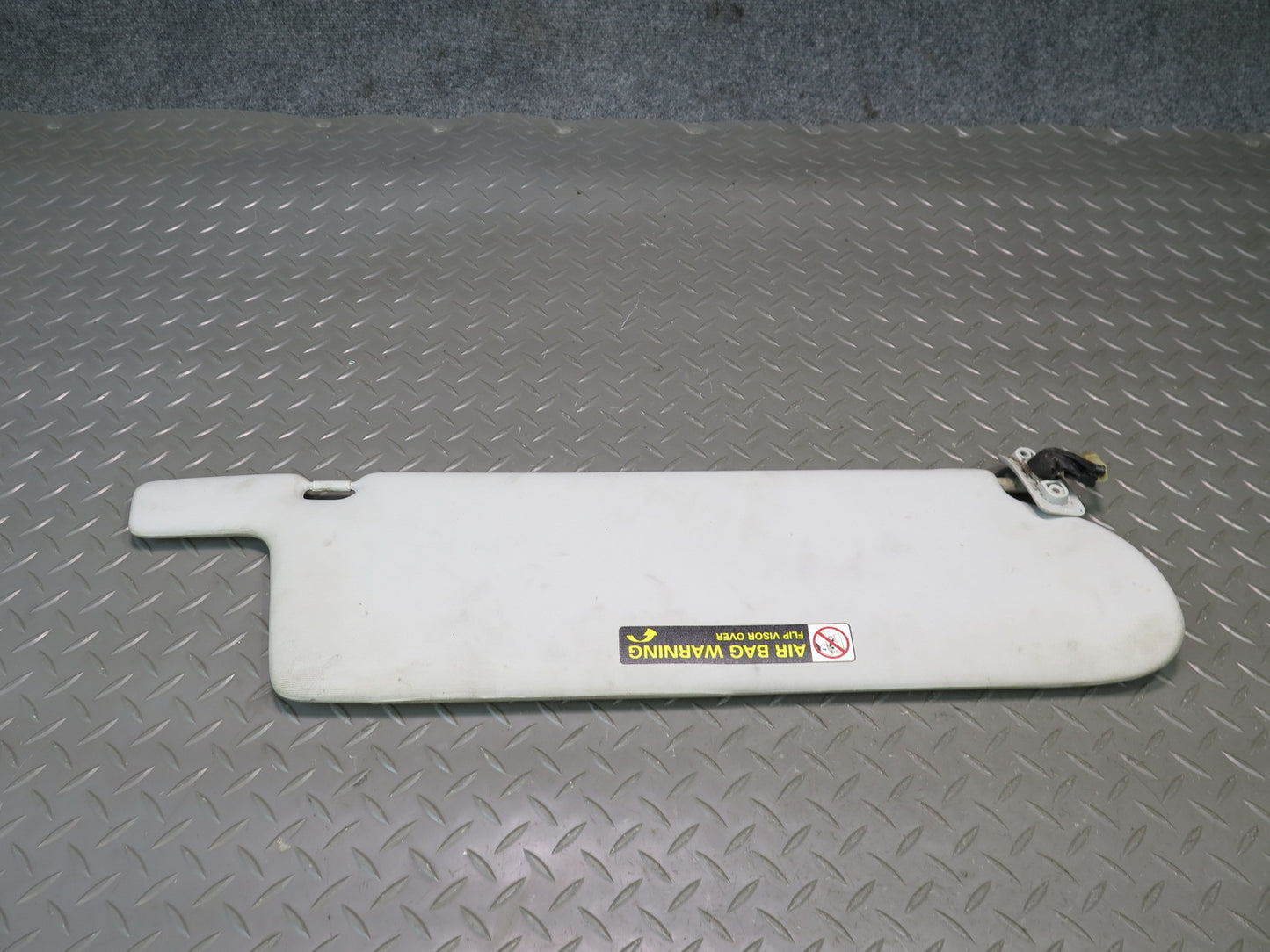 99-03 VW Eurovan T4 Set of 2 Front Left & Right Sun Visor OEM