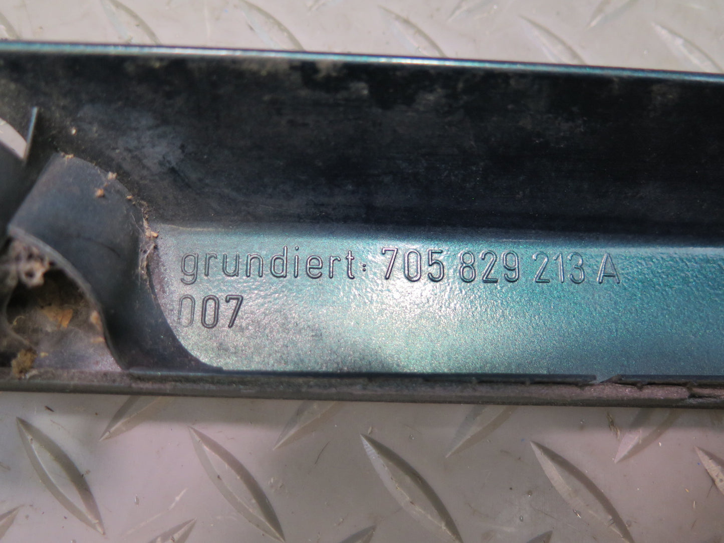 97-03 VW Eurovan T4 Rear Trunk Hatch Tailgate Handle Trim Molding 705829213 OEM