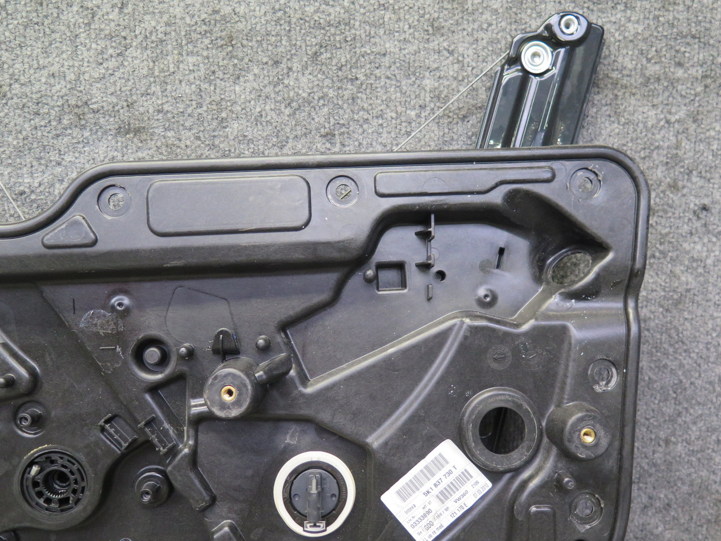 10-14 VW Golf GTI R MK6 4DOOR Front Right Passenger Door Window Regulator OEM