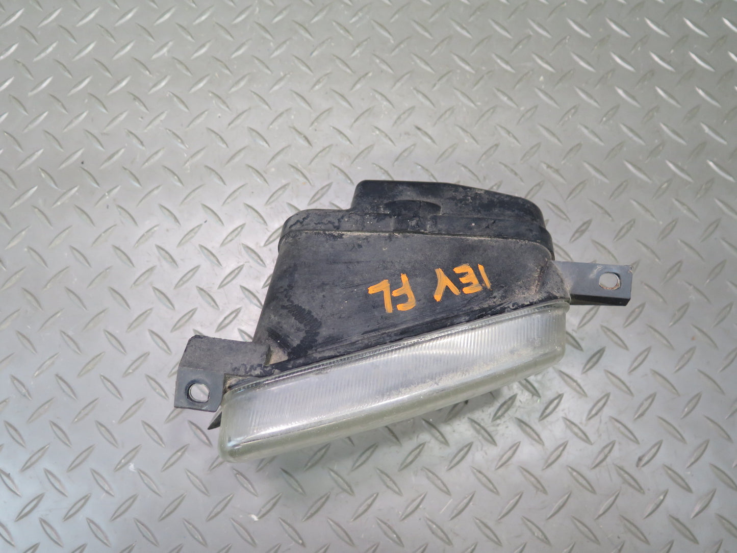 99-03 VW Eurovan T4 Set of 2 Front Left & Right Fog Light Lamp OEM