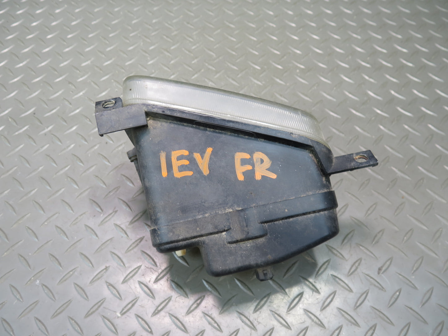 99-03 VW Eurovan T4 Set of 2 Front Left & Right Fog Light Lamp OEM