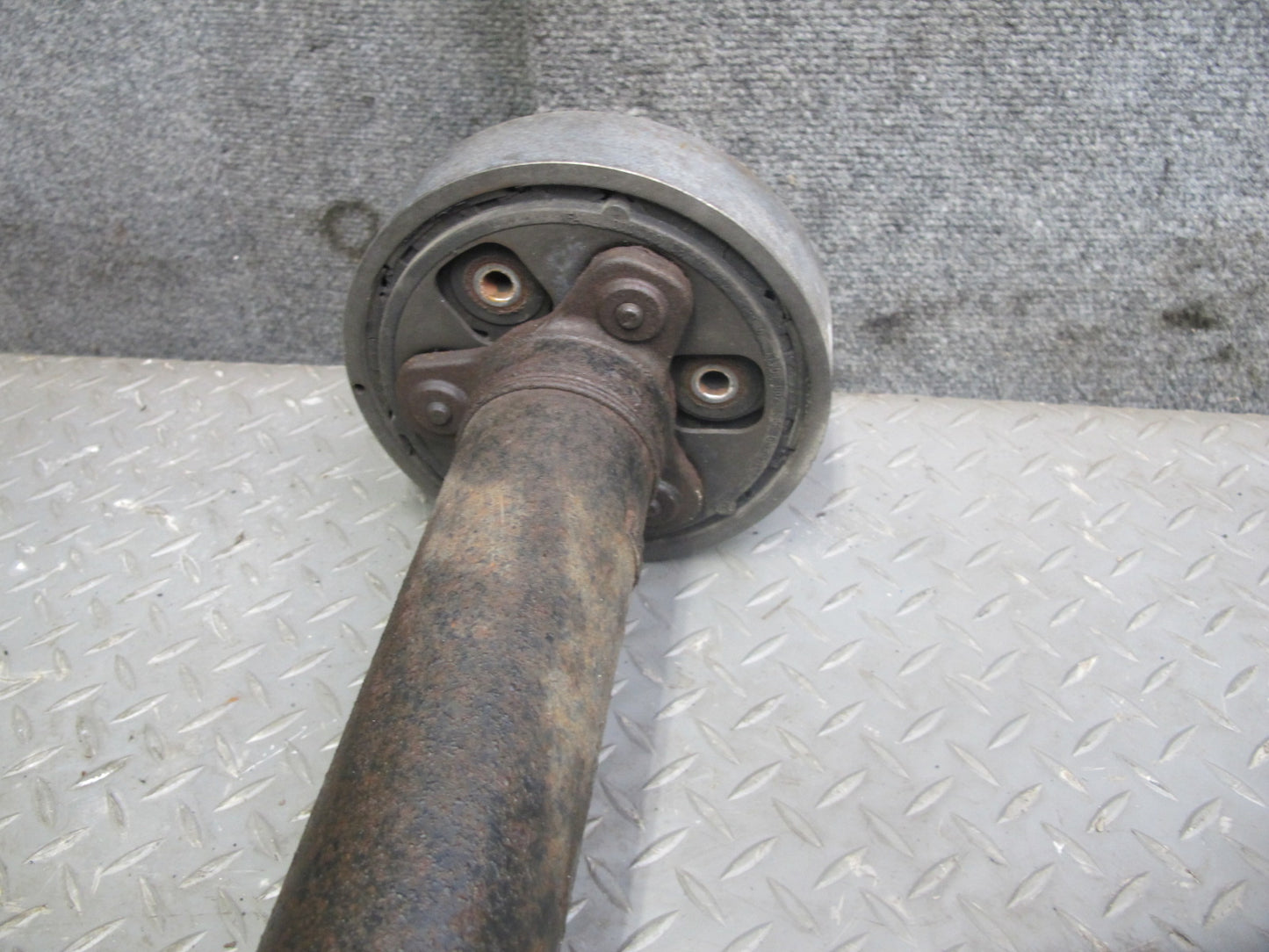 12-13 Volkswagen VW Golf R MK6 M/T AWD Rear Drive Propeller Shaft Assy 117K OEM