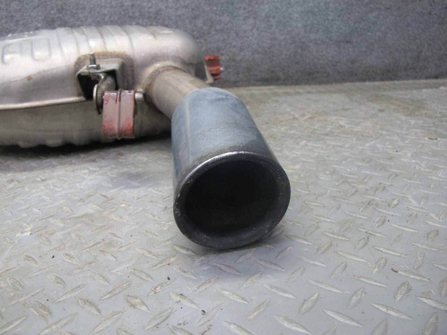 11-13 BMW E92 E93 335i N55 Set of 2 Rear Left & Right Exhaust Muffler w Tips OEM