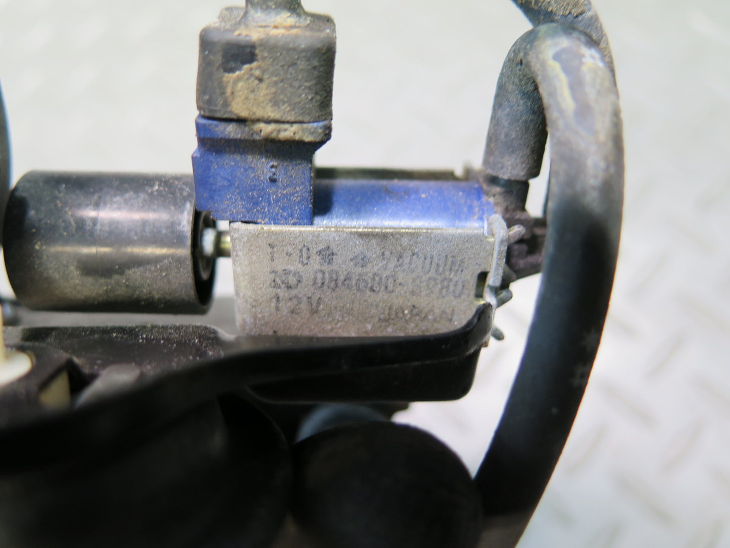 86-92 Toyota Supra MA70L Vacuum Purge Control Valve Switch Solenoid 59K OEM