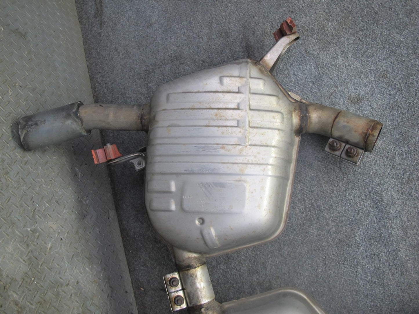 11-13 BMW E92 E93 335i N55 Set of 2 Rear Left & Right Exhaust Muffler w Tips OEM