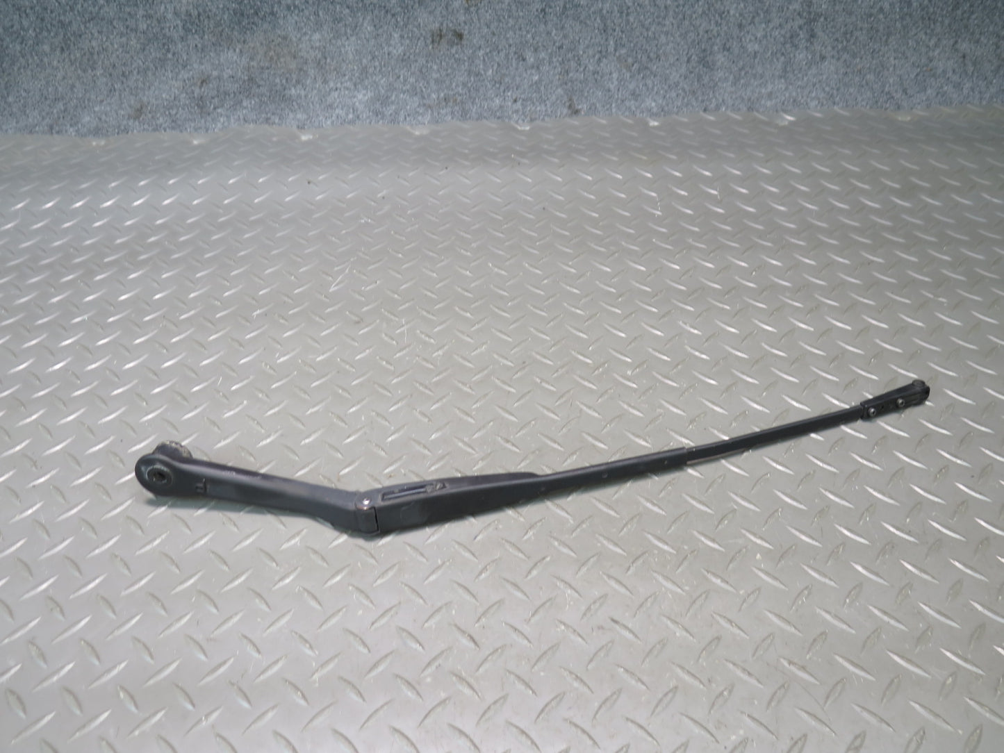 89-92 Toyota Supra MK3 Set of 2 Front Left & Right Windshield Wiper Arm OEM