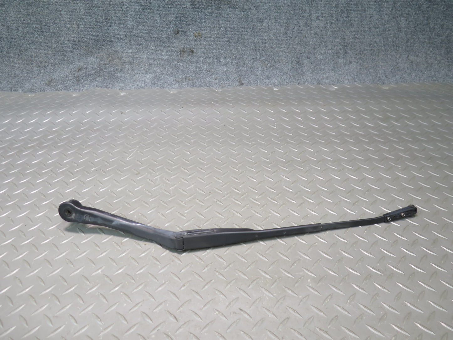 89-92 Toyota Supra MK3 Set of 2 Front Left & Right Windshield Wiper Arm OEM