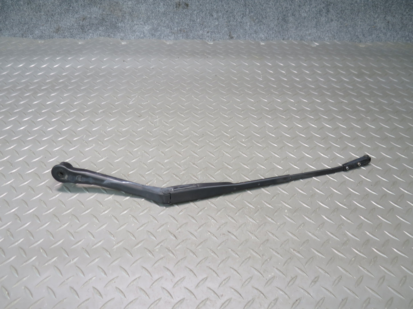 89-92 Toyota Supra MK3 Set of 2 Front Left & Right Windshield Wiper Arm OEM