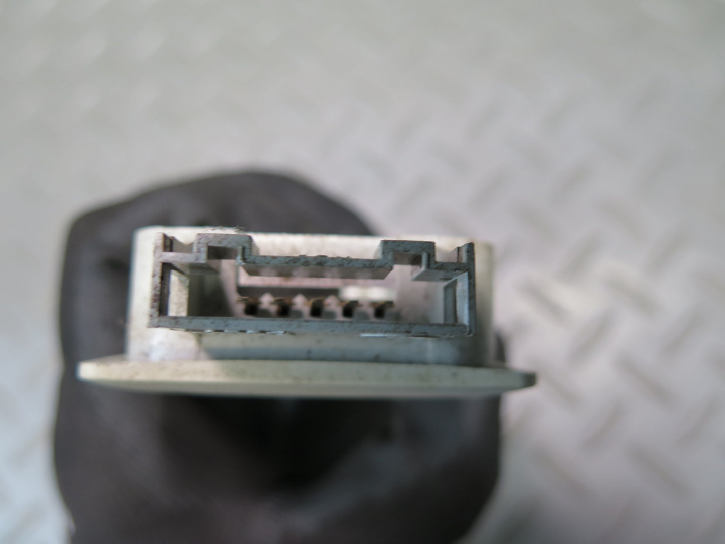 99-03 VW Eurovan T4 Rear A/C Heater Climate Control Switch 7D0907049 OEM