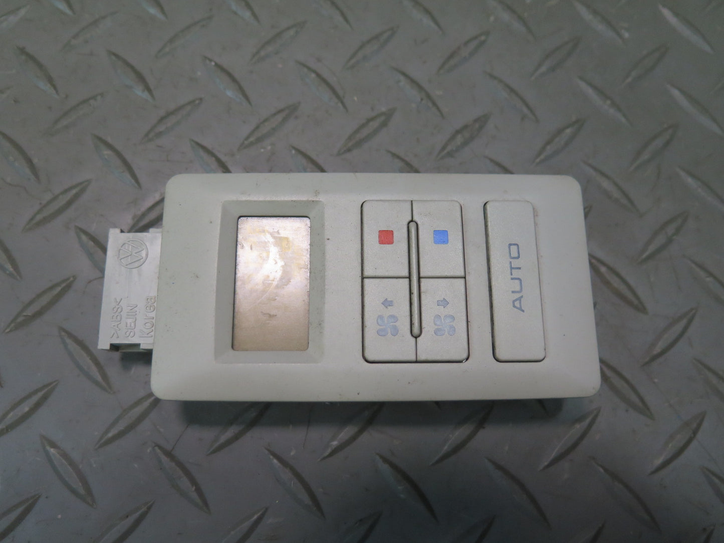 99-03 VW Eurovan T4 Rear A/C Heater Climate Control Switch 7D0907049 OEM