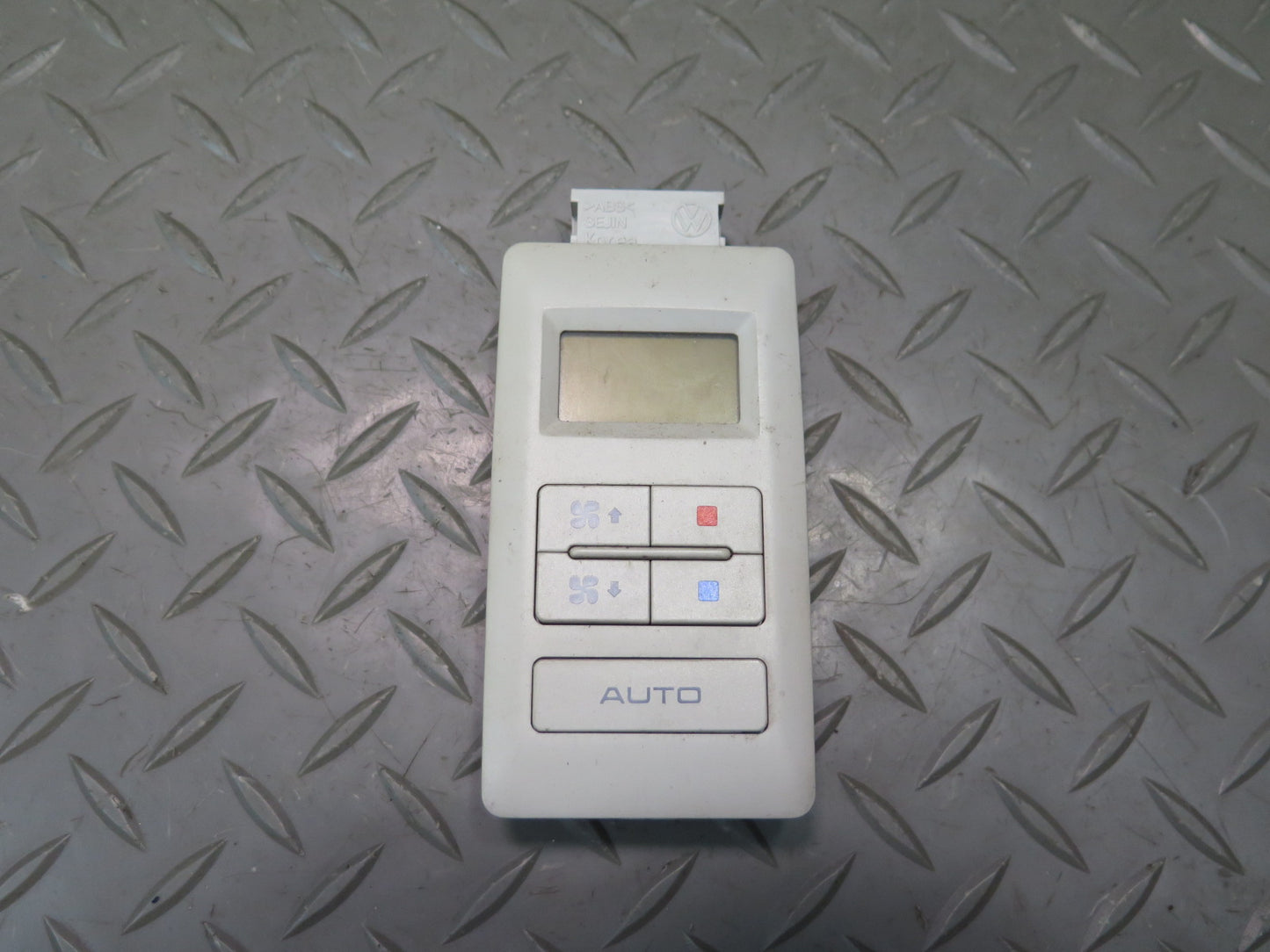 99-03 VW Eurovan T4 Rear A/C Heater Climate Control Switch 7D0907049 OEM