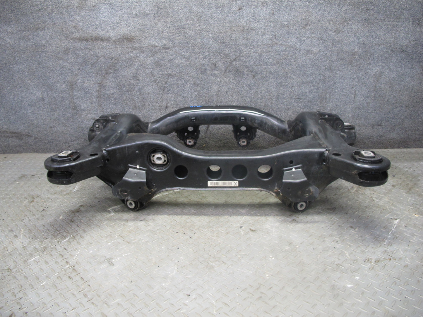 07-13 BMW E90 E92 E93 335i RWD Rear Suspension Crossmember Subframe Carrier OEM