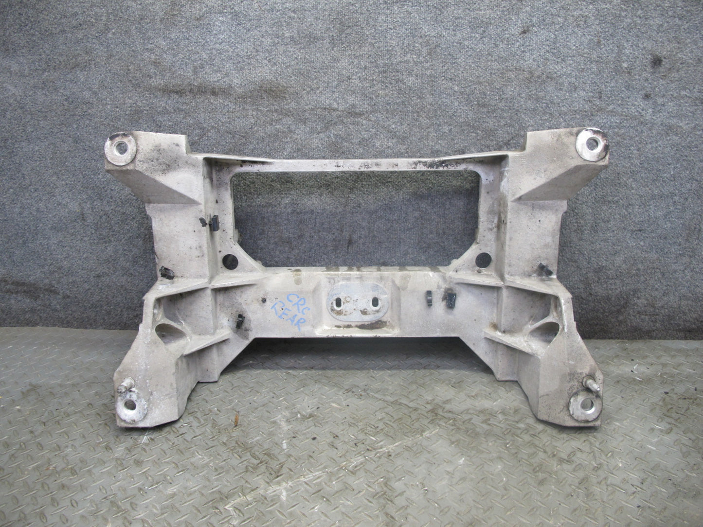 99-04 Chevrolet Corvette C5 Rear Suspension Subframe Crossmember Carrier 88K OEM